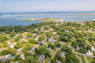 6 Palmer Dr, Chatham, MA 02633