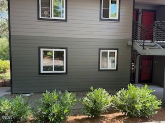 12622 NW Barnes Rd Unit 2, Portland, OR 97229