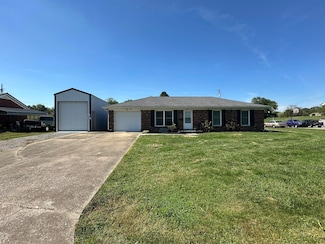 229 Estes Dr, Lancaster, KY 40444