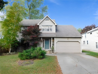 15 Thomas Jefferson Ln, Buffalo, NY 14226