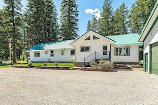 4312J Grote Rd, Clayton, WA 99110