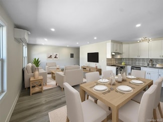 110 Jericho Turnpike Unit 2, Mineola, NY 11501