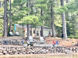 305 Round Pond Rd, East Wakefield, NH 03830