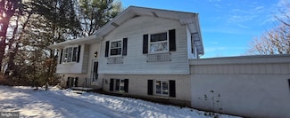 37 White Birch Rd, Orwigsburg, PA 17961