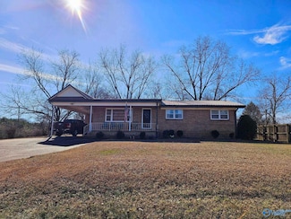 1111 1st Place NW, Arab, AL 35016