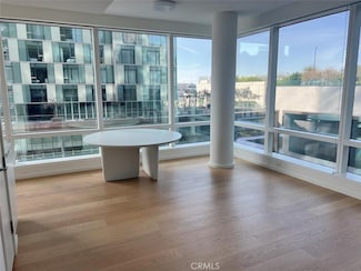 877 Francisco St, Los Angeles, CA 90017