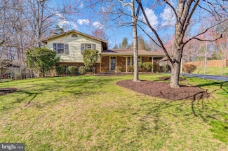 5014 Dequincey Dr, Fairfax, VA 22032