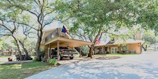 227 Watkins Point, Kingsland, TX 78639