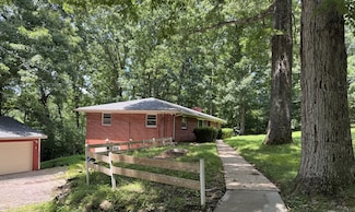 431 Van Hook Dr, Ashland City, TN 37015