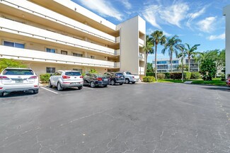 3178 Via Poinciana Unit 2010, Lake Worth, FL 33467