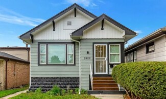 9922 S Yale Ave, Chicago, IL 60628
