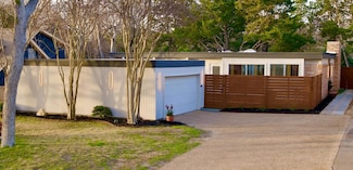 1723 Tamarack Dr, Dallas, TX 75228