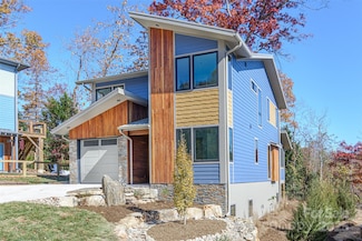 165 Abundance Run, Asheville, NC 28805