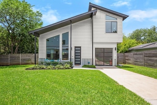 611 Gaylor St Unit 2, Austin, TX 78752