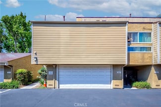 5473 Twin Lakes Dr, Cypress, CA 90630