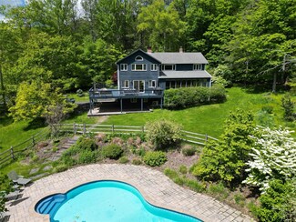 94 the Middle Way, Mount Tremper, NY 12457