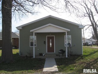 115 N Kennedy Ave, Auburn, IL 62615