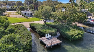 190 & 192 Harborview Dr, Key Largo, FL 33070