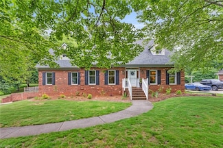 641 Doe Run Dr, Kernersville, NC 27284