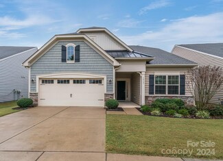 1917 Sapphire Meadow Dr, Fort Mill, SC 29715