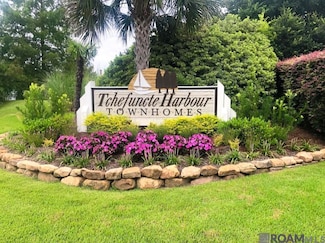 127 Louisiana 22 Unit 7, Madisonville, LA 70447