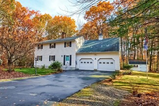 10 Maple Dr, Bedford, NH 03110