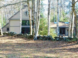 25 Walton Heath Dr, Grantham, NH 03753