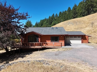 4260 Blackhawk Dr, Willits, CA 95490