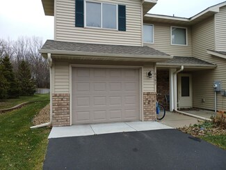 6387 Upper 13th St N, Saint Paul, MN 55128