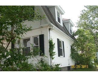 13 Haynes Ct, Leominster, MA 01453