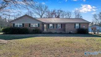 311 Stardust Dr, Boaz, AL 35956