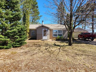 1134 E King Rd, Tomahawk, WI 54487