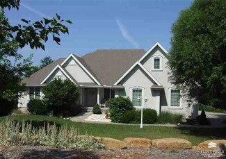 4901 SW Fairlawn Rd, Topeka, KS 66610