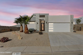 3071 Cheyenne Dr, Las Cruces, NM 88011