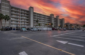 18650 Gulf Blvd Unit 313, Indian Shores, FL 33785