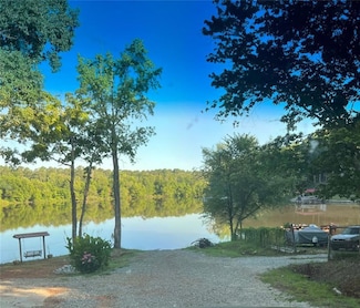 230 Friar Tuck Cir, Covington, GA 30014