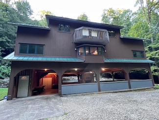 25779 Bailey Rd, Rockbridge, OH 43149