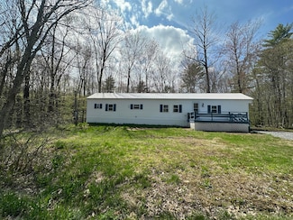 102 Goding Rd, Lebanon, ME 04027