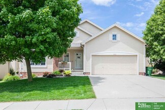 9702 S 27th Ave, Bellevue, NE 68123