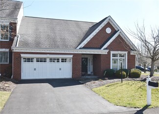 3000 Edinburg Ct, Carnegie, PA 15106