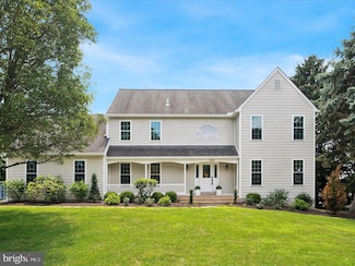 104 Harvest Ln, Broomall, PA 19008