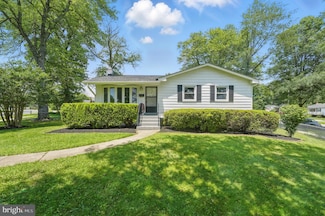 4417 Renn St, Rockville, MD 20853