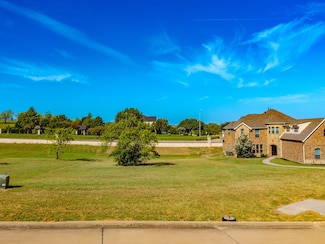 435 Breezeway Ct, Cedar Hill, TX 75104