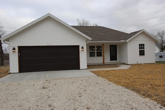 101 Prock St, Mountain Grove, MO 65711