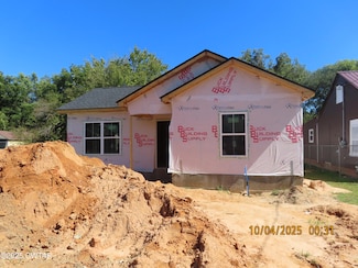 118 Peabody Ave, Jackson, TN 38301