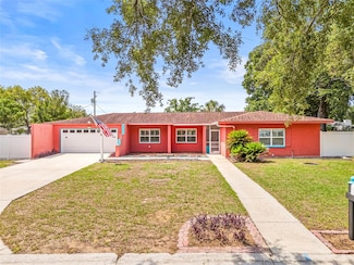 603 Royal Crest Dr, Brandon, FL 33511
