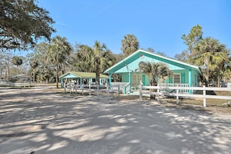 23 SE 217th St, Old Town, FL 32680