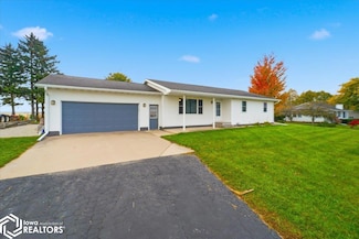 21814 210th St, Holland, IA 50642