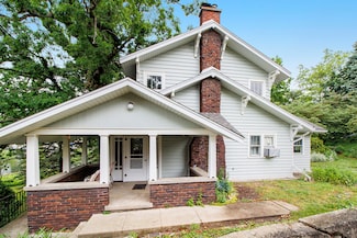 165 Honey Ln, Battle Creek, MI 49015