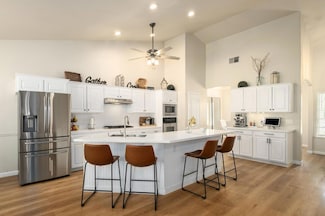 10223 N Price Ave, Fresno, CA 93730